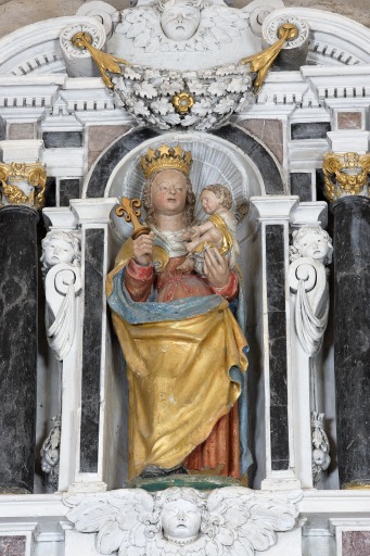 Statue : Vierge à l'enfant - Église paroissiale et prieurale Notre-Dame, Saulges