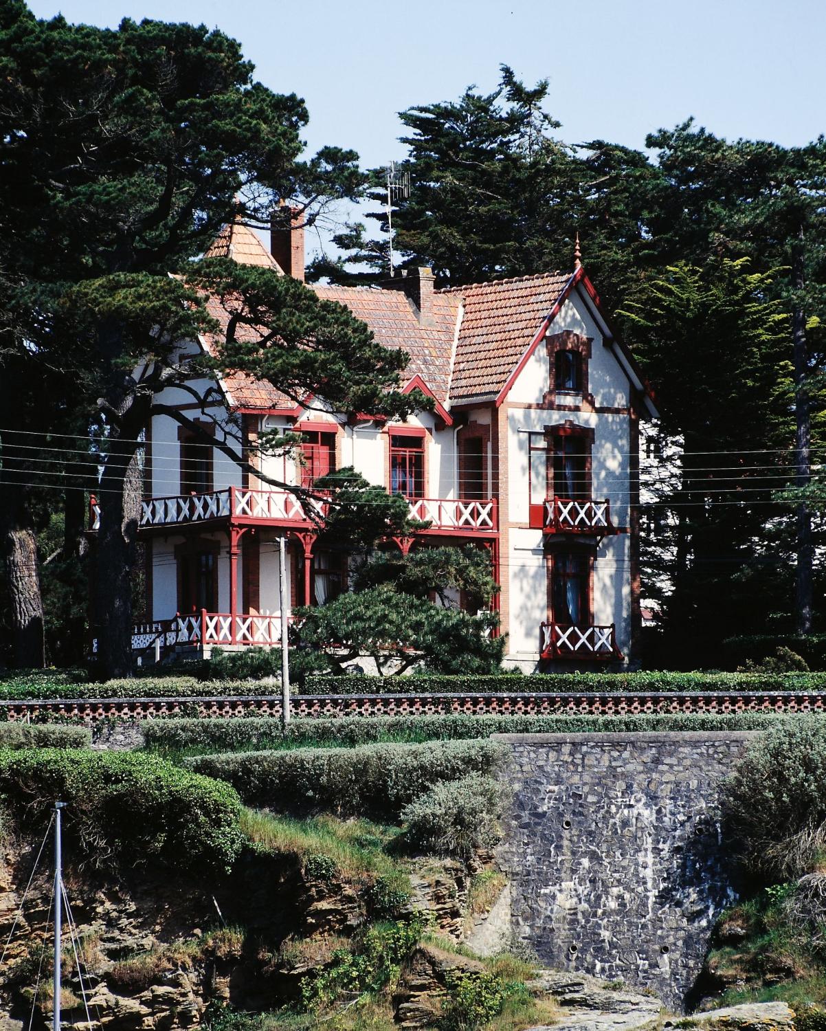 Maison de villégiature balnéaire dite Villa Marguerite puis Roche Gann