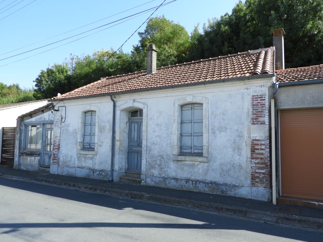 Maison, magasin de commerce ; la Folie, 55 rue des Faïenciers