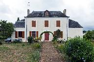 Le presbytère d'Aulaines, actuellement maison 80, avenue de la Forêt à Bonnétable.