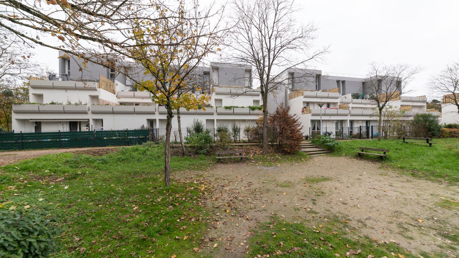 Immeubles dits maisons à gradins et jardins, rue des Sauges