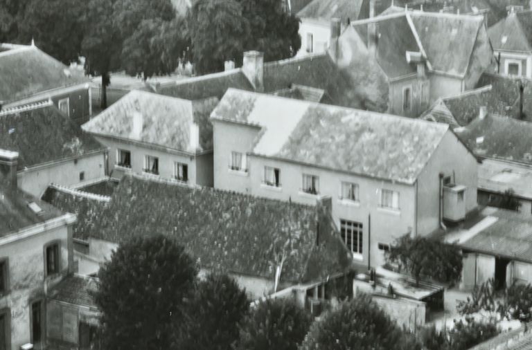 Hôtel de voyageurs dit hôtel du Midi, 8 rue de la mairie, actuellement Maison Familiale Rurale.